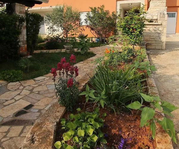 Appartamento Valmas *