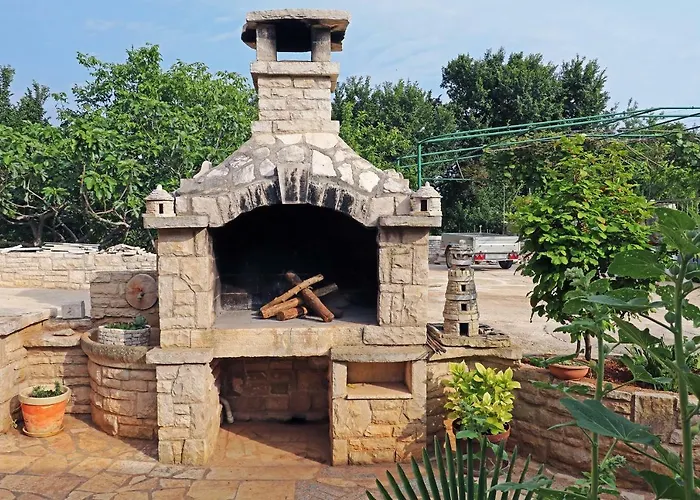 Апартаменты Valmas *